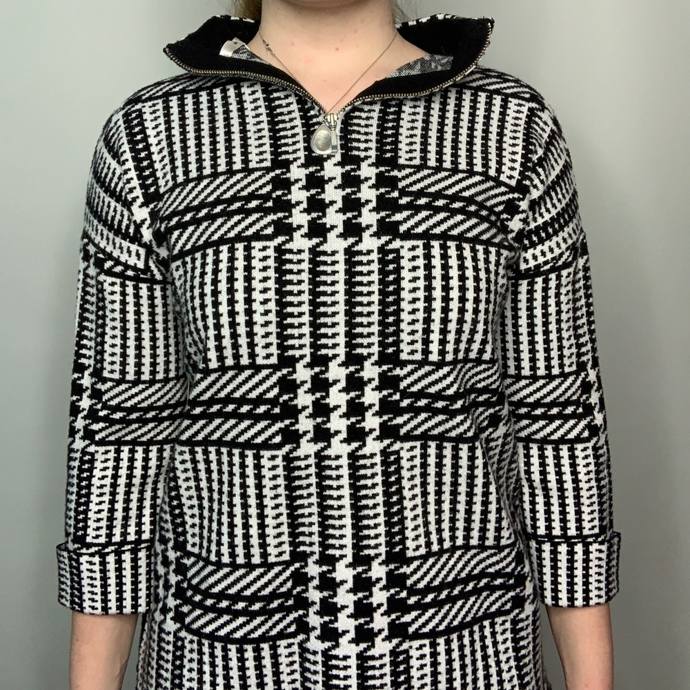 3/4 sleve quarter zip sweatshirt